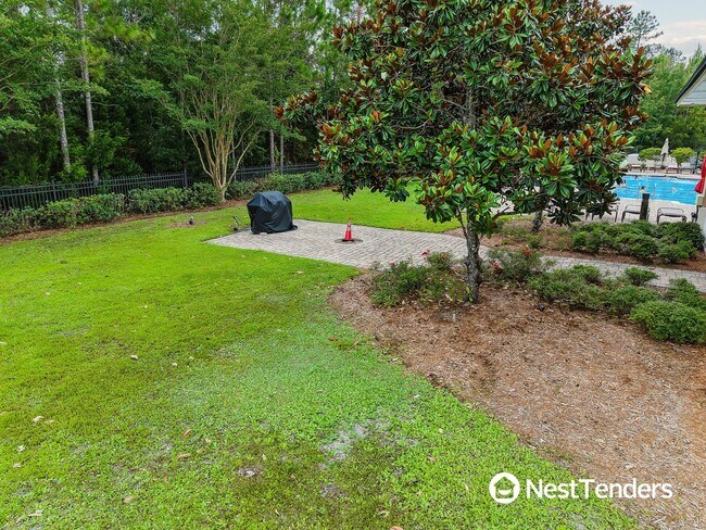 Building Photo - 65206 Lagoon Forest Dr