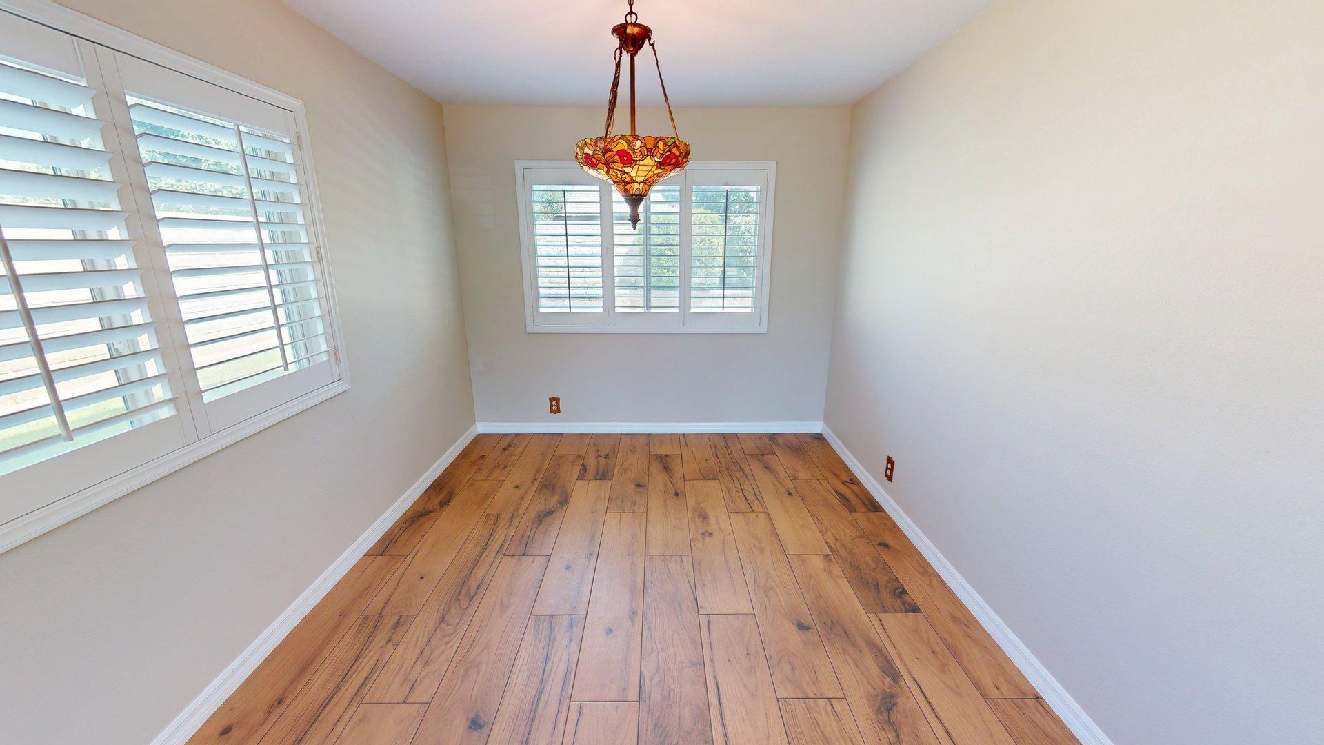 Building Photo - 2431 Deerfield Ct