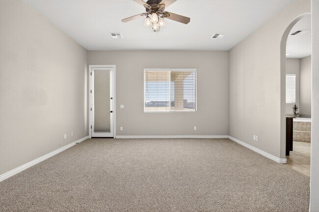 Building Photo - Luxury Meets Country Charm: Custom 5BR Home on Acreage in San Tan Valley