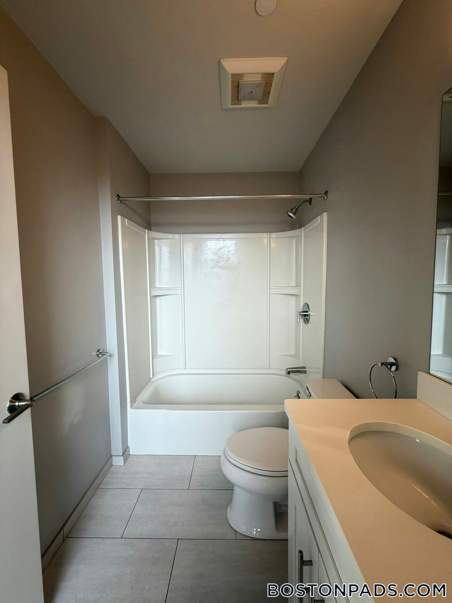 Building Photo - 23 Central Ave