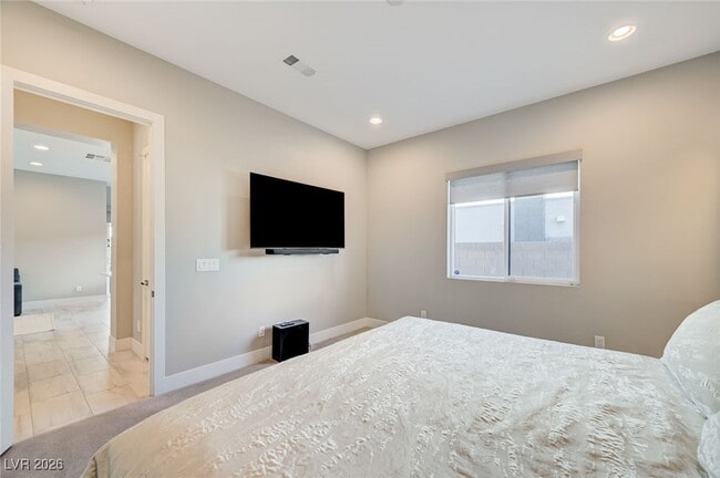 Building Photo - 4056 Desert Trce Ct