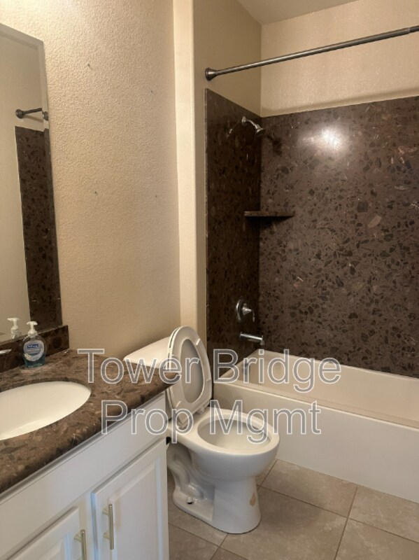 Building Photo - 5508 Copper Sunset Way