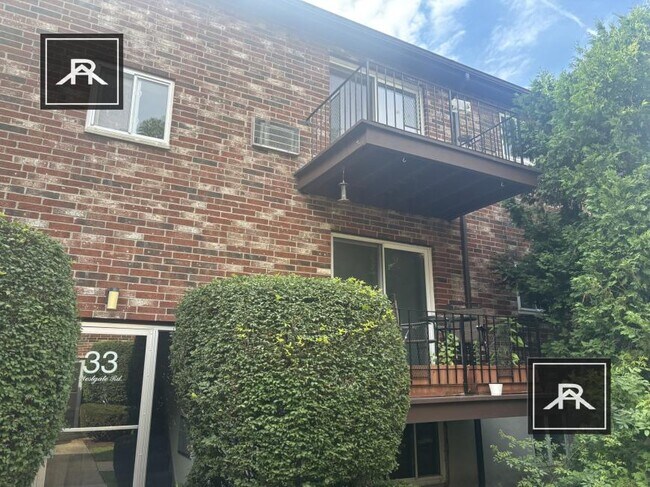 Building Photo - 1 bedroom in Newton MA 02459