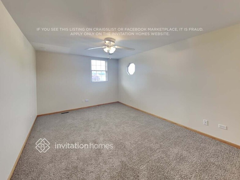 Building Photo - 5320 Christopher Dr