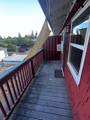 Building Photo - 3013 SE Waverleigh Blvd