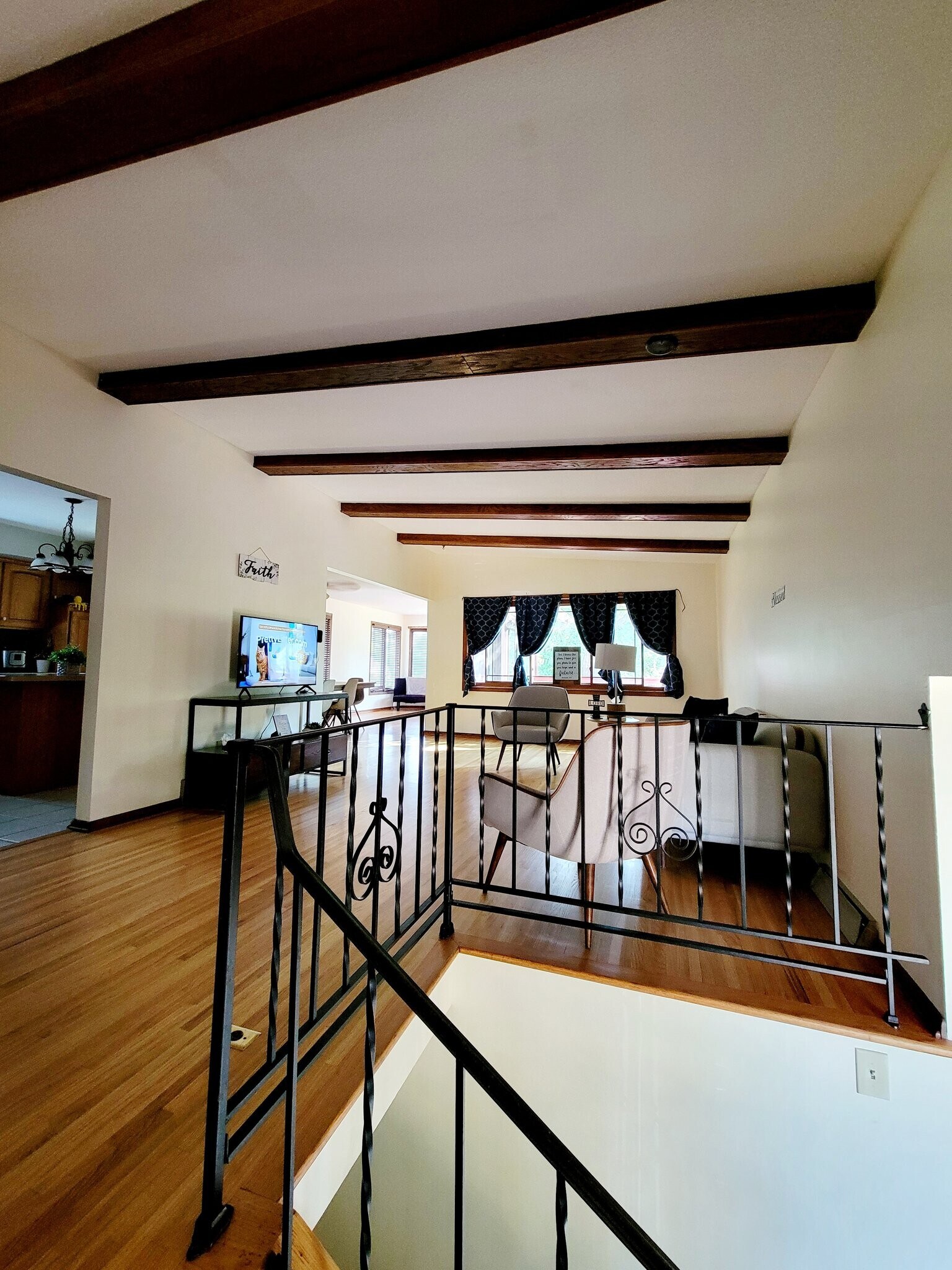 Building Photo - 5401 82nd Ave N