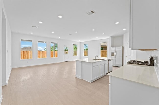 Building Photo - 22140 Juniper Crossing Dr