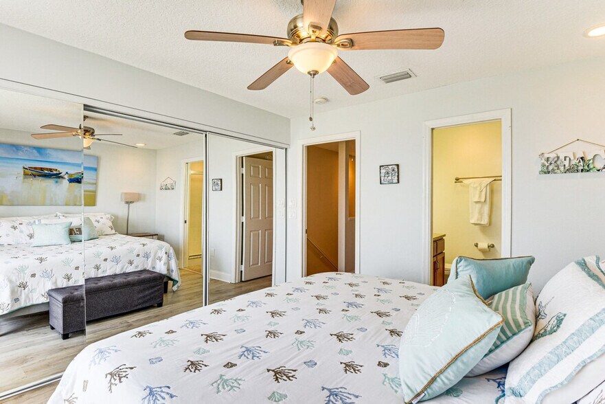 Building Photo - 2470 Ocean Shore Blvd