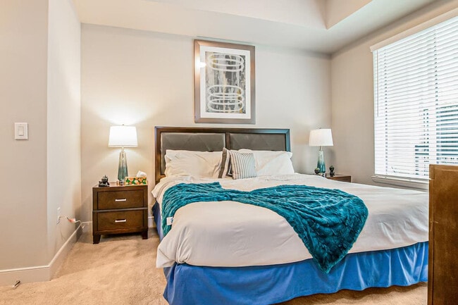 Building Photo - 950 Leeland St