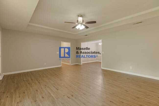 Building Photo - 3 Bed/2 Bath House on a Corner lot in Brandon