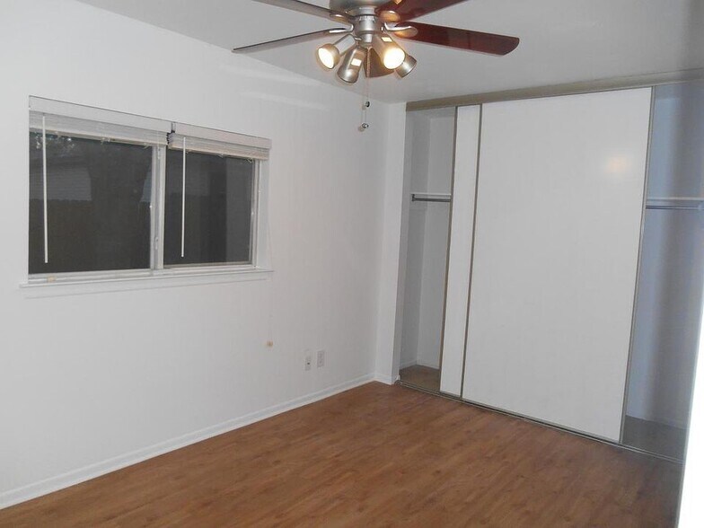 BEDROOM 2 - 6838 Cape Meadow Dr