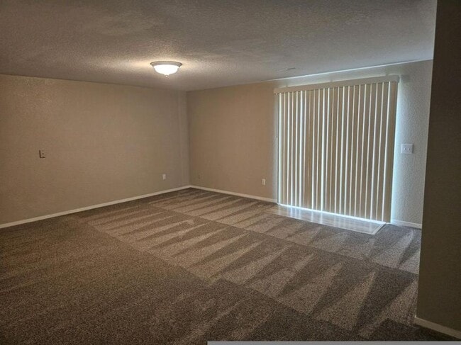 Building Photo - 4 bedroom in Billings MT 59105