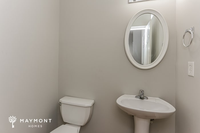 Building Photo - 2294 Coach Way