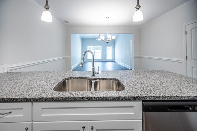 Building Photo - 7172 Paisley Cir