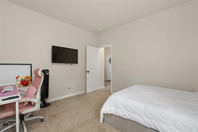 Building Photo - 14213 Freeboard Dr