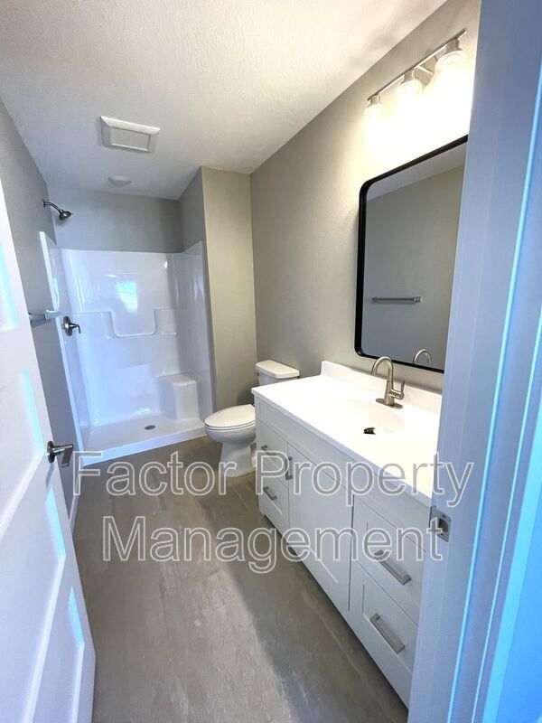 Building Photo - 3130 Scotch Ln