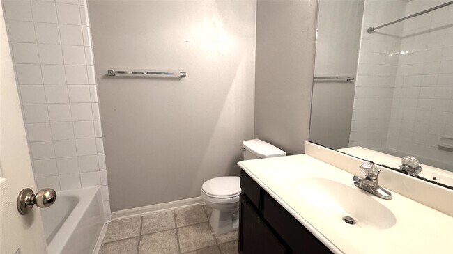 Building Photo - 4243 Daisy Meadow Dr