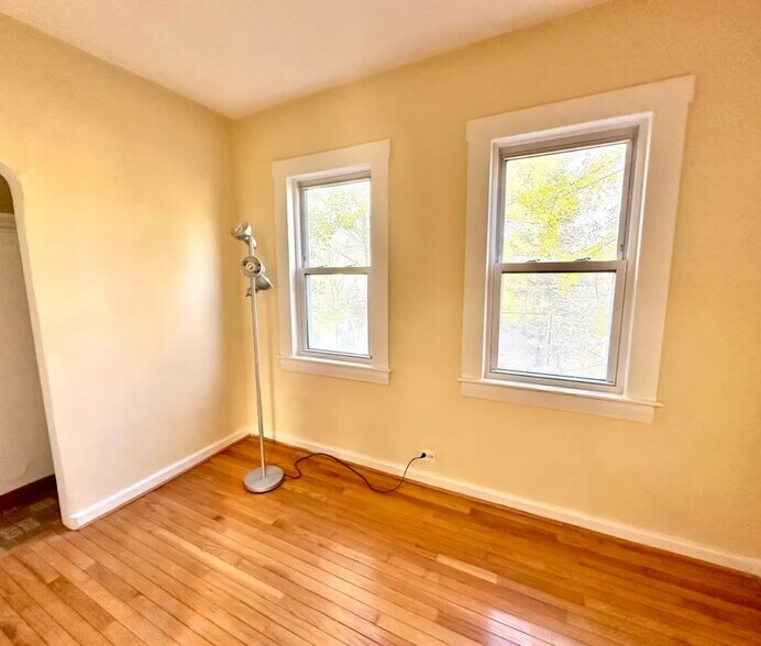 Building Photo - 8 Berkeley St