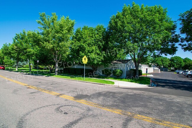 Building Photo - 2602 Timberwood Dr