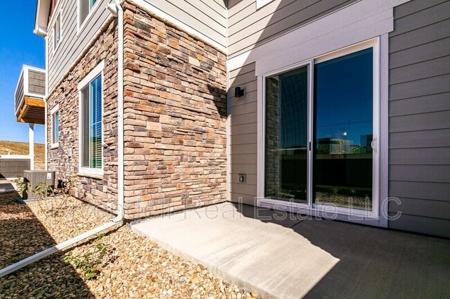 Building Photo - 23548 E Ida Dr