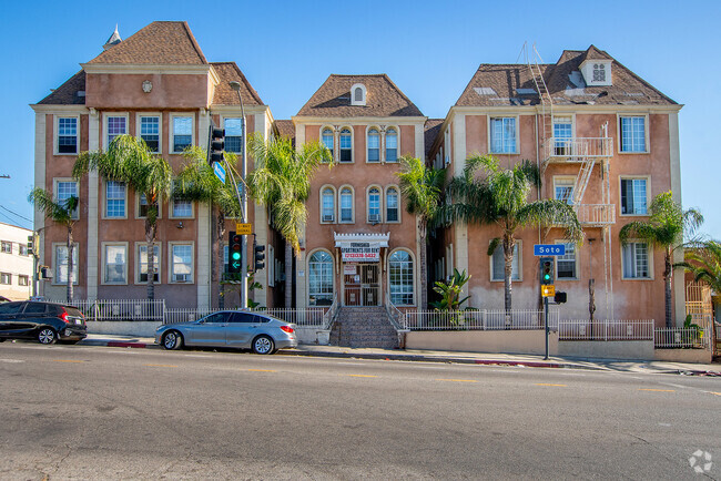 Building Photo - Soto Rose Apartments