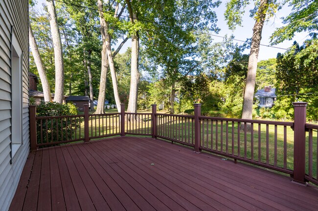 Building Photo - 418 E. Washington Blvd.