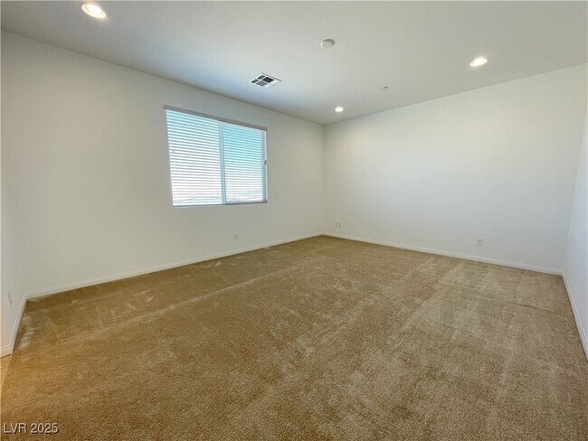 Building Photo - 8820 Scalpay St