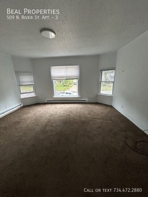 Building Photo - 509 N River St