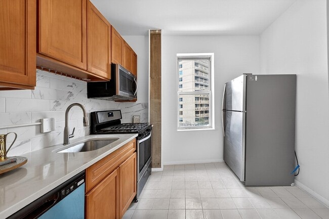 Building Photo - 6045 JFK Blvd E