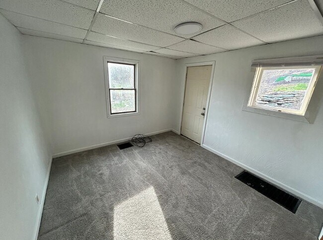 Building Photo - 759 Bower Hill Rd