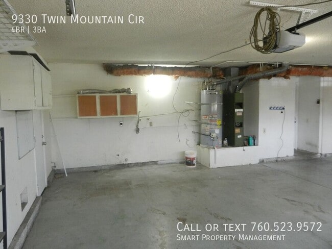 Building Photo - 9330 Twin Mountain Cir