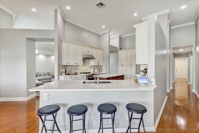 Building Photo - 10370 NW 50th Ct