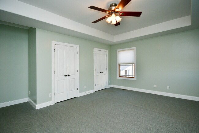 Building Photo - 400 Sunward Path