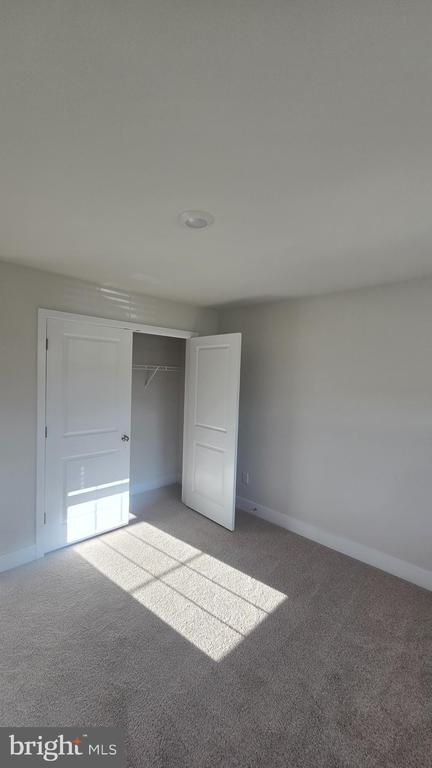 Building Photo - 52 Aloma St
