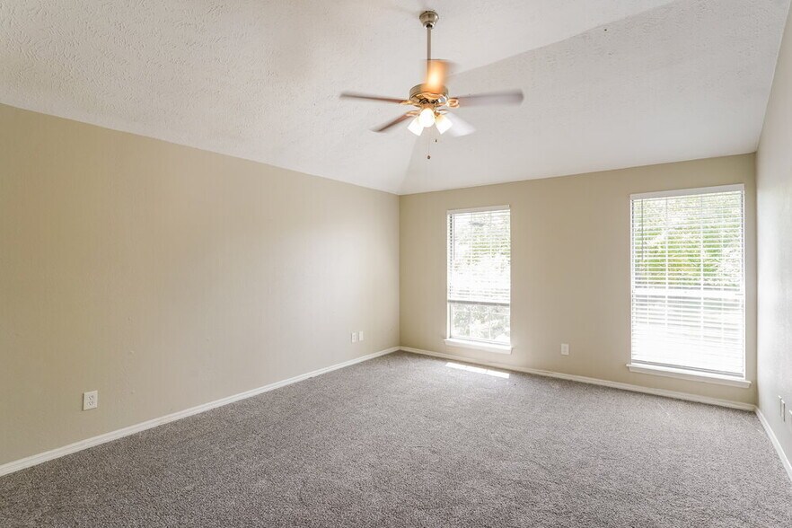 Building Photo - 609 Steven Dr