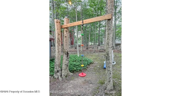 Building Photo - 2823 Fairhaven Dr