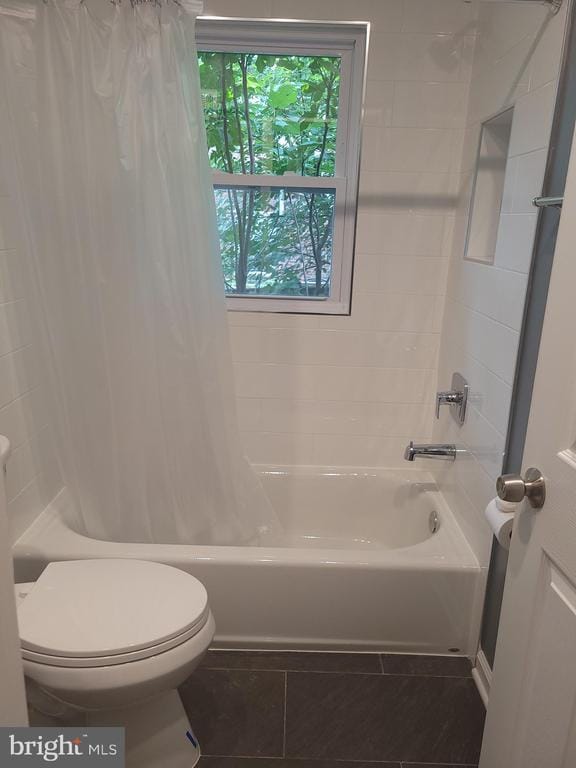 Building Photo - 2250 N Quantico St