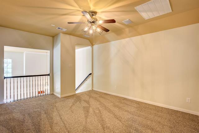 Building Photo - 4321 Peregrine Way