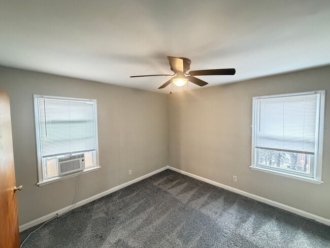 Building Photo - 2912 Moran Pl