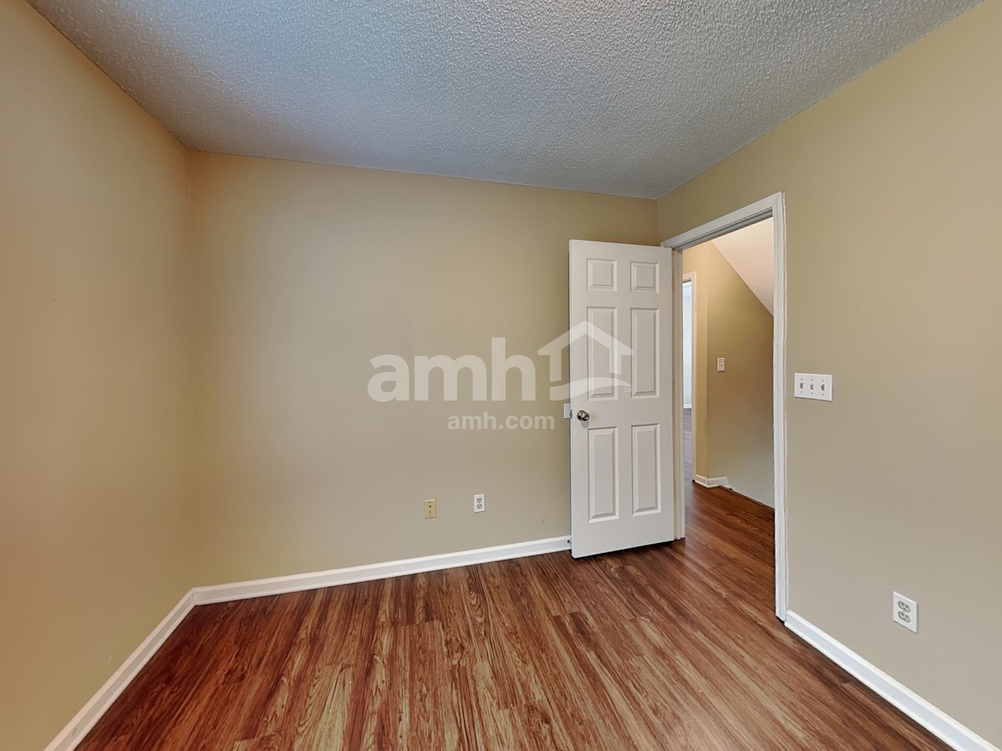 Building Photo - 12719 Diamond Dr