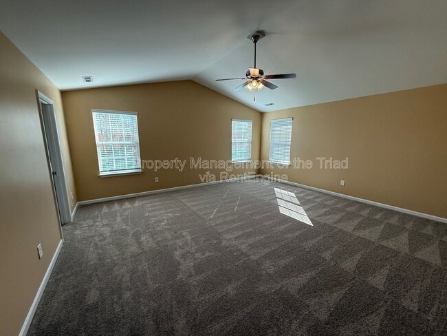 Building Photo - 610 Spaulding St