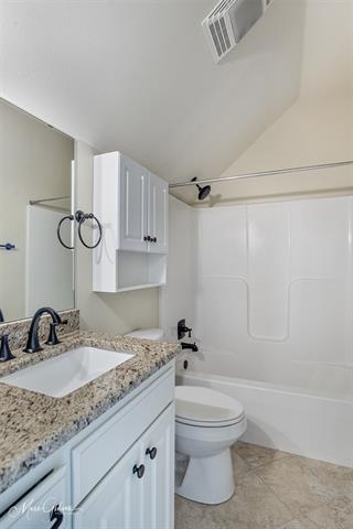 Building Photo - 1930 Chestnut Pk Ln