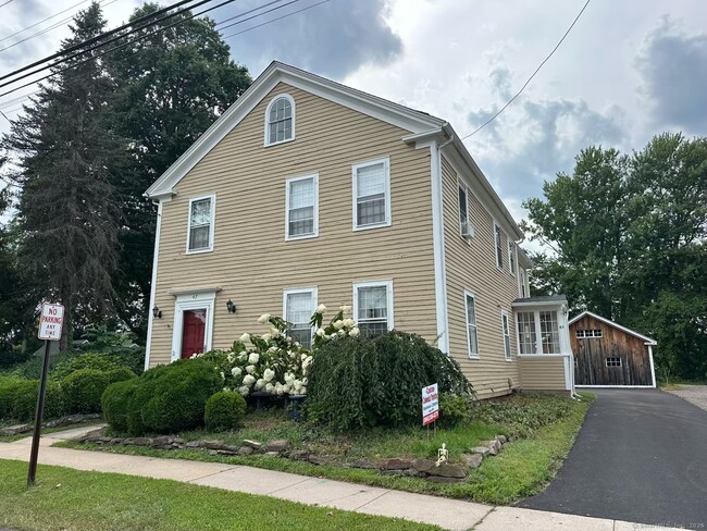 Building Photo - 45 Middletown Ave