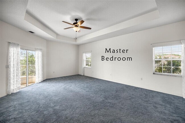 Building Photo - 482 W Fenway Dr