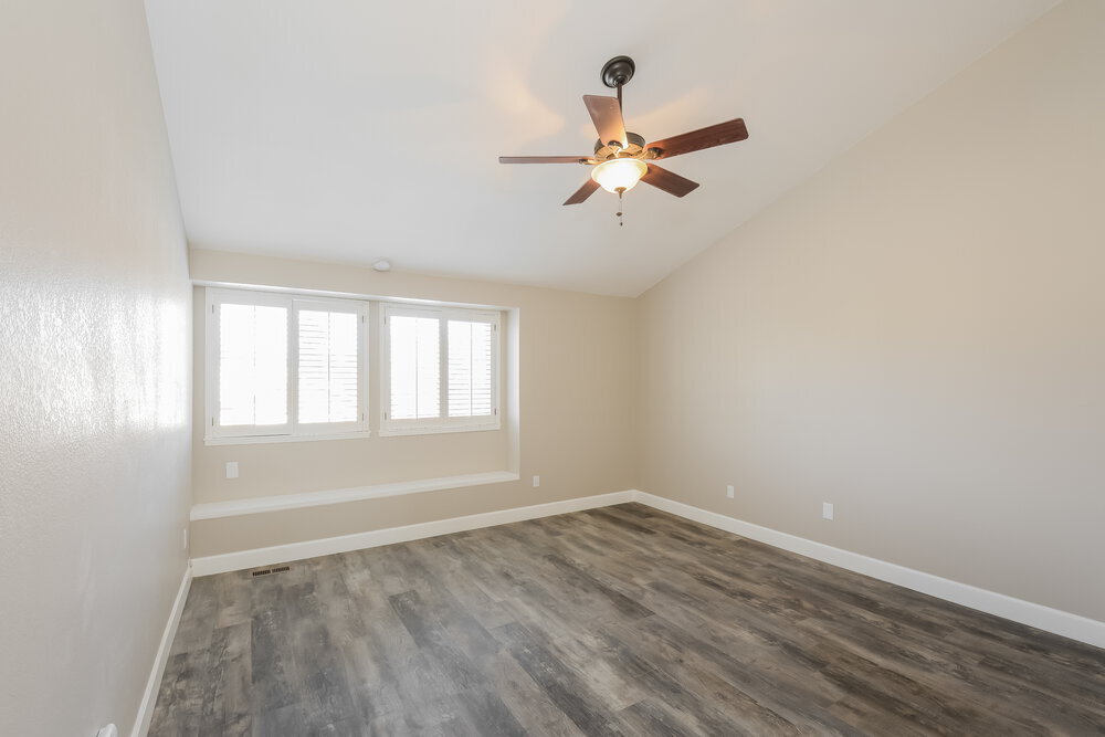 Building Photo - 15092 E Chenango Ave