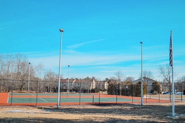 Building Photo - 280 Apache Way