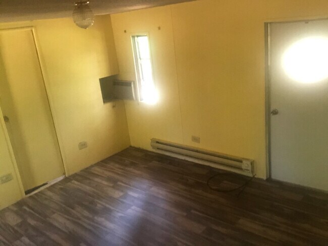 Building Photo - Old Number Six Hwy