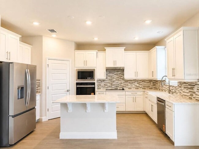 Building Photo - 18035 Cider Ml Ln