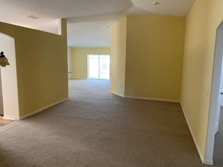 Building Photo - 879 Greenleaf Cir