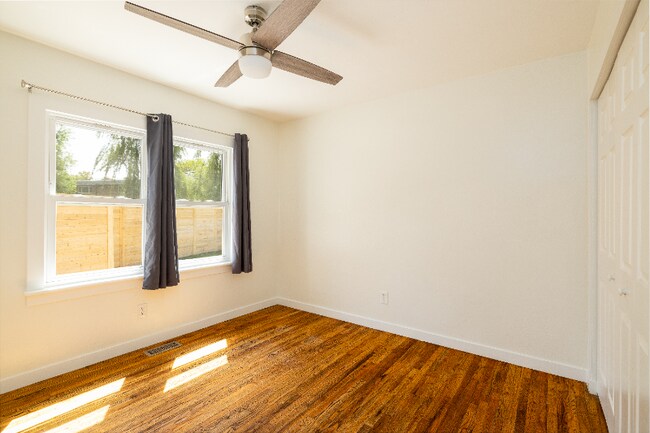 Building Photo - 3406 S 500 E